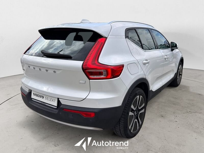 Volvo XC40 Recharge T5 180+82 CV Recharge Plug-In Hybrid Inscription Expression