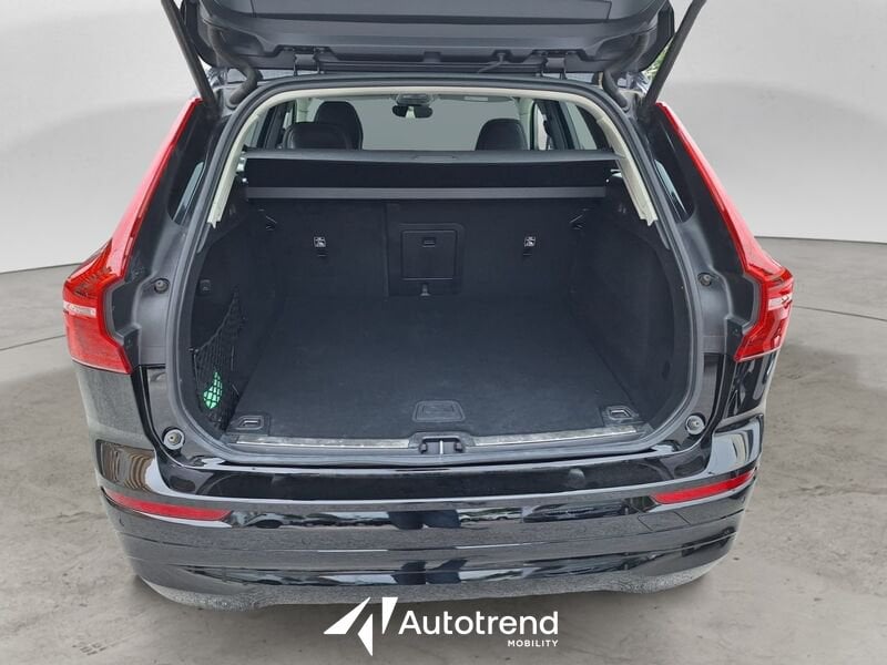 Volvo XC60 B4 197+14 CV AWD Automatico Mild Hybrid Diesel Core