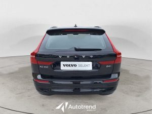 Volvo XC60 B4 197+14 CV AWD Automatico Mild Hybrid Diesel Core