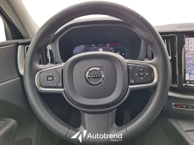 Volvo XC60 B4 197+14 CV AWD Automatico Mild Hybrid Diesel Core