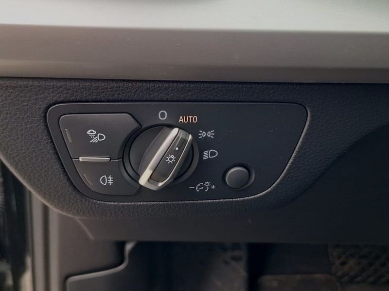 Audi Q5  35 TDI 163 CV Automatica S tronic S Line