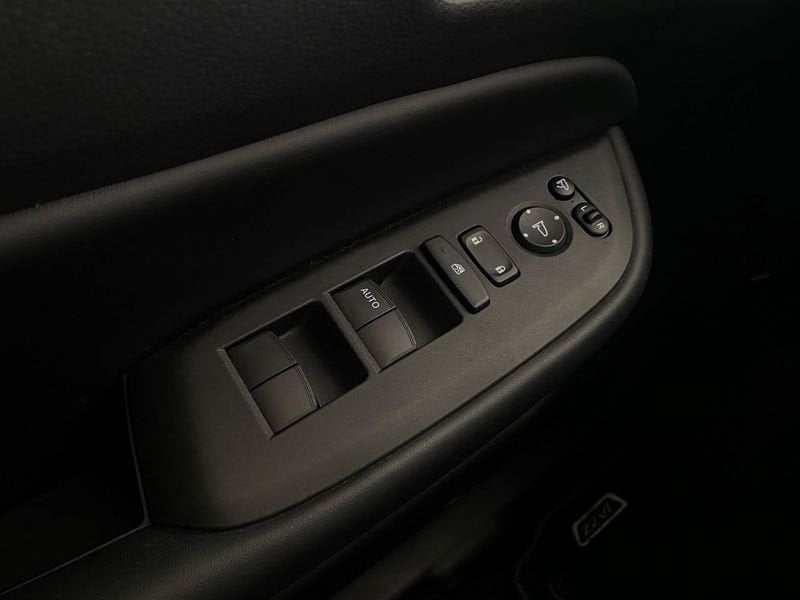 Honda   1.5 Hybrid 109 CV Automatica eCVT Elegance