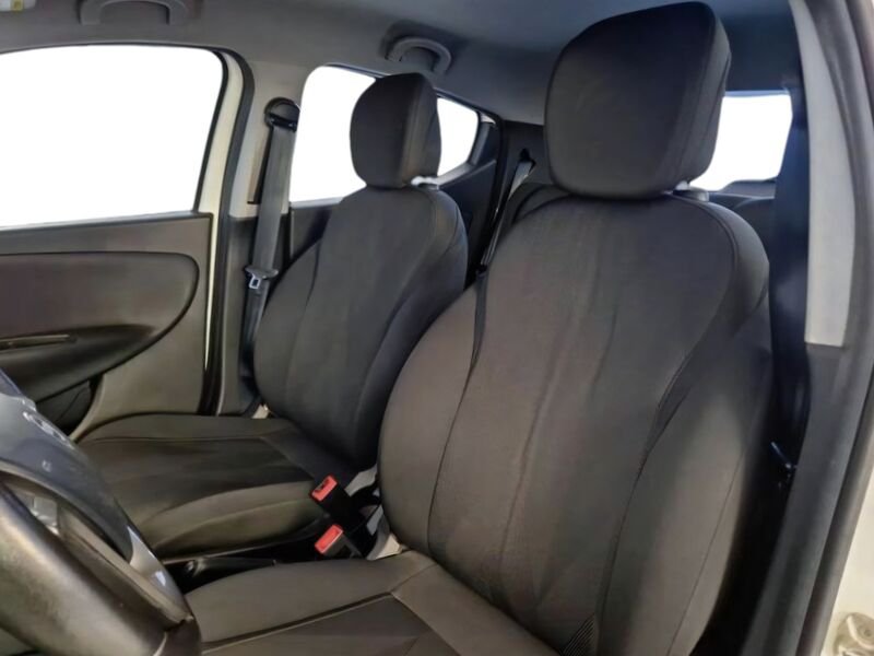 Lancia Ypsilon  1.0 FireFly 70 CV Hybrid Ecochic Gold S&S
