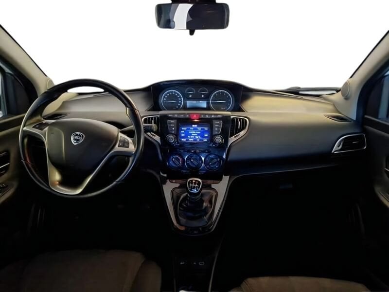 Lancia Ypsilon  1.0 FireFly 70 CV Hybrid Ecochic Gold S&S