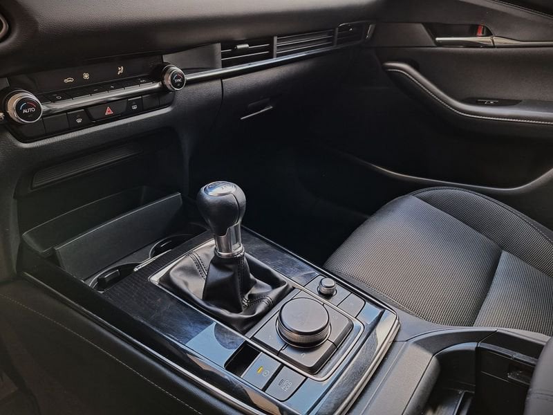 Mazda CX-30  2.0L e-Skyactiv-G 122 CV M-Hybrid 2WD Executive