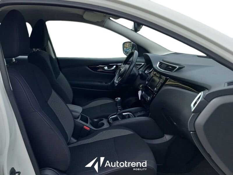 Nissan Qashqai  1.5 dCi 115 CV NAVI Business N1 Autocarro