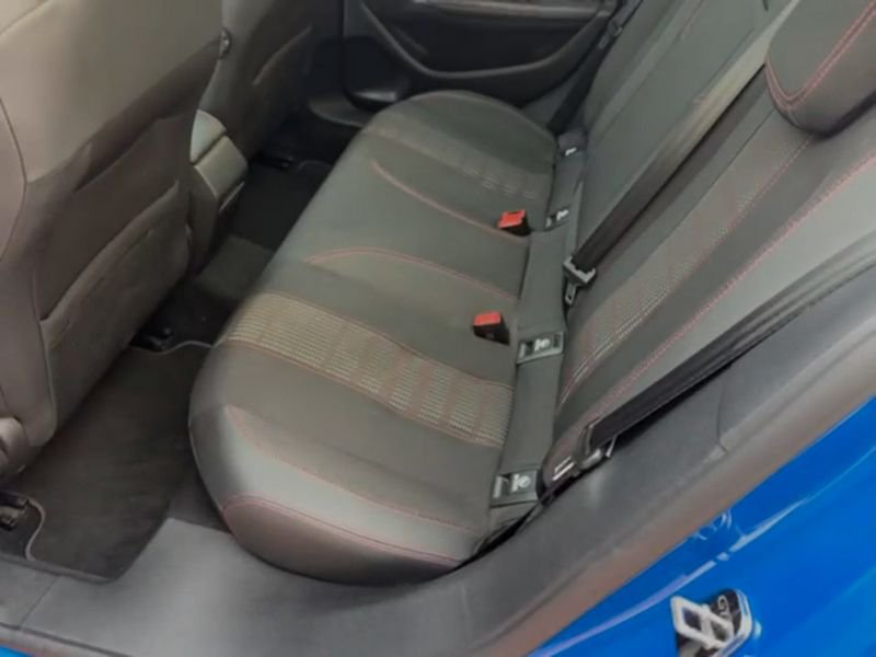 Peugeot 308  BlueHDi 130 CV S&S GT Line