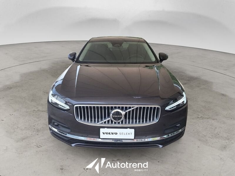 Volvo S90  B4 197+14 CV Mild Hibrid Benzina Automatica Plus Bright