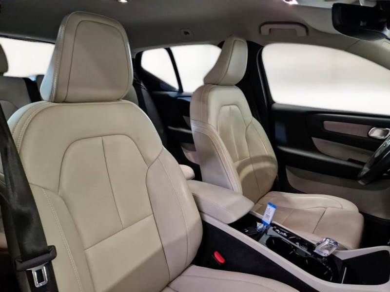 Volvo   T5 180+82 CV Recharge Plug-in Hybrid Inscription