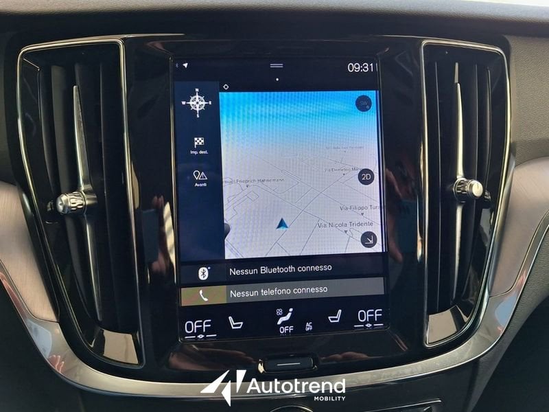 Volvo V60  B4 197+14 CV Mild Hybrid Diesel Automatica Momentum Business