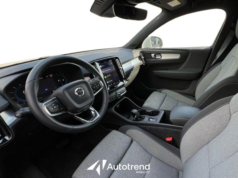 Volvo XC40  B3 163+14 CV Automatico LED Core
