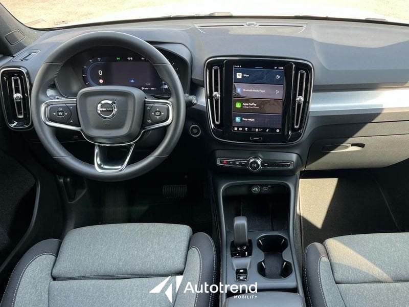 Volvo XC40  B3 163+14 CV Automatico LED Core