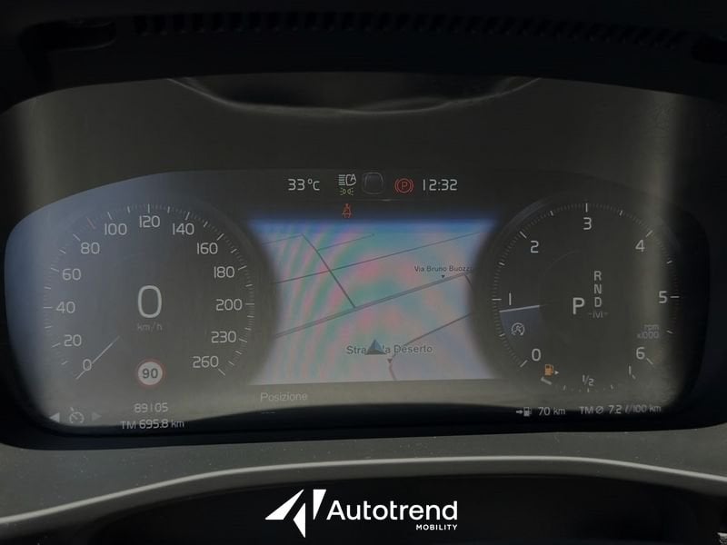 Volvo XC40  D3 150 CV AWD Automatica NAVI LED Business Plus