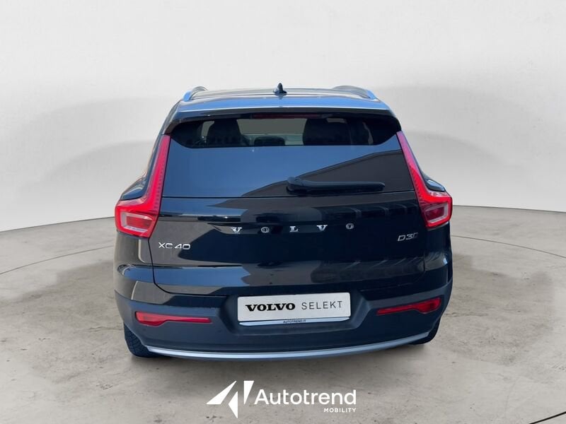 Volvo XC40  D3 150 CV AWD Automatica NAVI LED Business Plus