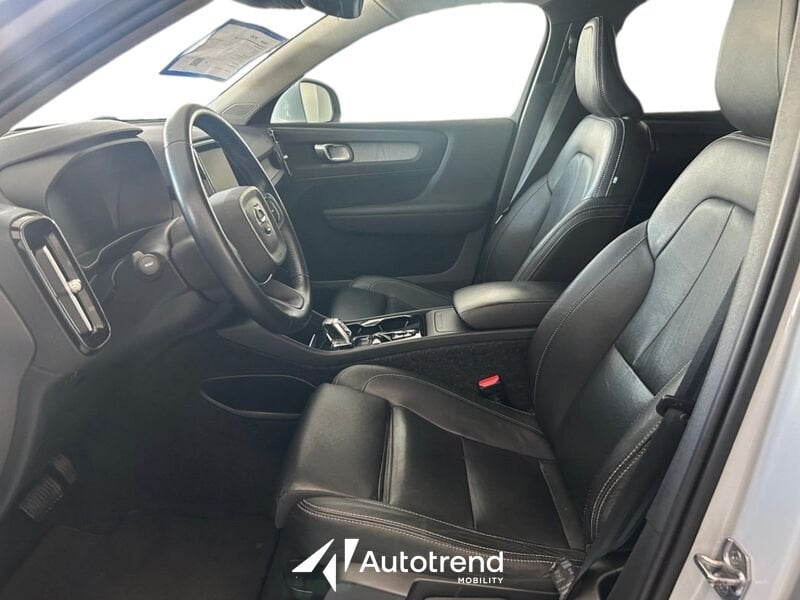 Volvo XC40  D3 150 CV AWD Automatica NAVI LED Inscription N1 Autocarro