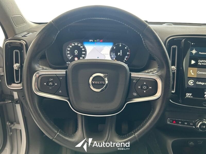 Volvo XC40  D3 150 CV AWD Automatica NAVI LED Inscription N1 Autocarro
