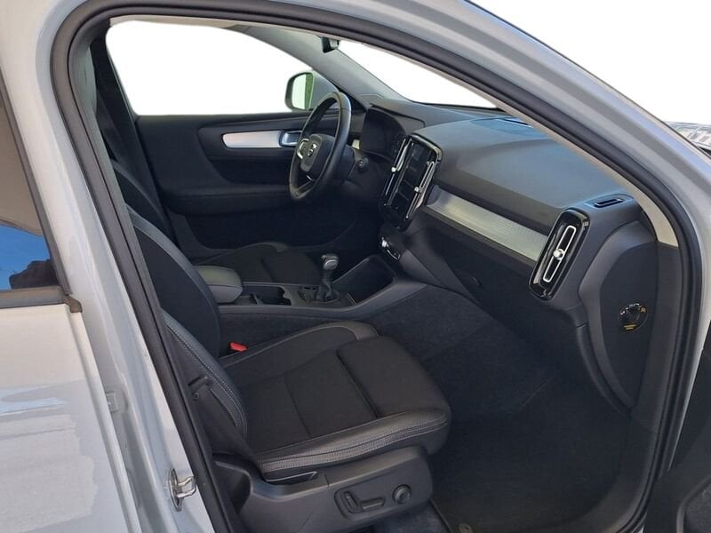 Volvo XC40  D3 150 CV AWD NAVI LED Business Plus