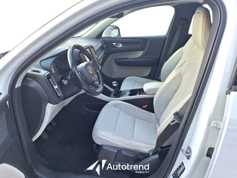 Volvo XC40  D3 150 CV NAVI LED Business