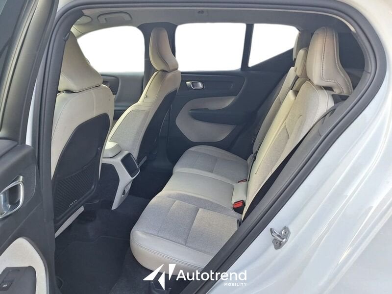 Volvo XC40  D3 150 CV NAVI LED Business