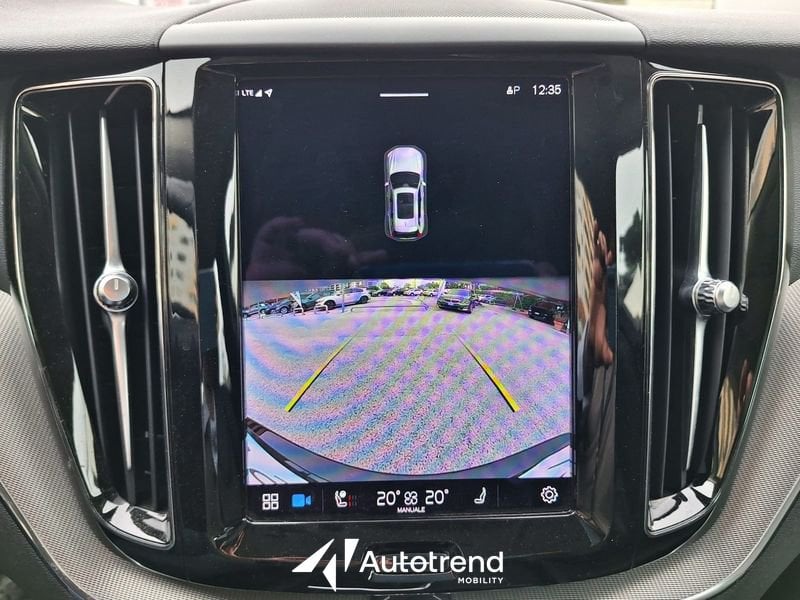 Volvo XC60  B4 197+14 CV AWD Automatico Mild Hybrid Diesel Core