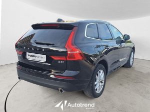 Volvo XC60  B4 197+14 CV AWD Mild Hybrid Diesel Automatico Momentum Pro