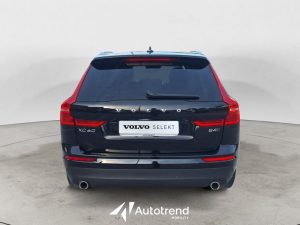 Volvo XC60  B4 197+14 CV AWD Mild Hybrid Diesel Automatico Momentum Pro