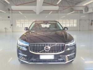 Volvo XC60  B4 197+14 CV Mild Hybrid Diesel Automatico Plus Bright