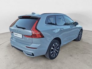Volvo XC60  B4 197+14 CV Mild Hybrid Diesel Automatico Plus Dark N1 Autocarro