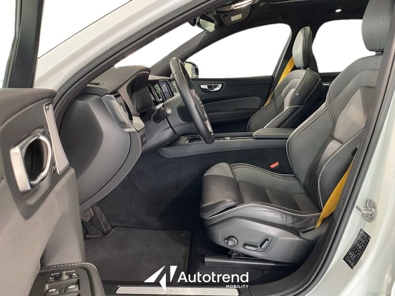 Volvo XC60  T8 Recharge 455 CV AWD Plug-in Hybrid Polestar Engineered