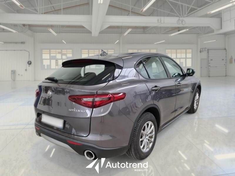 Alfa Romeo Stelvio  2.2 Turbo Diesel 190 CV Q4 Automatica AT8 Business