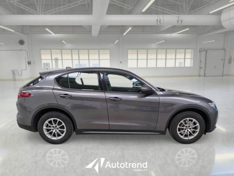 Alfa Romeo Stelvio  2.2 Turbo Diesel 190 CV Q4 Automatica AT8 Business