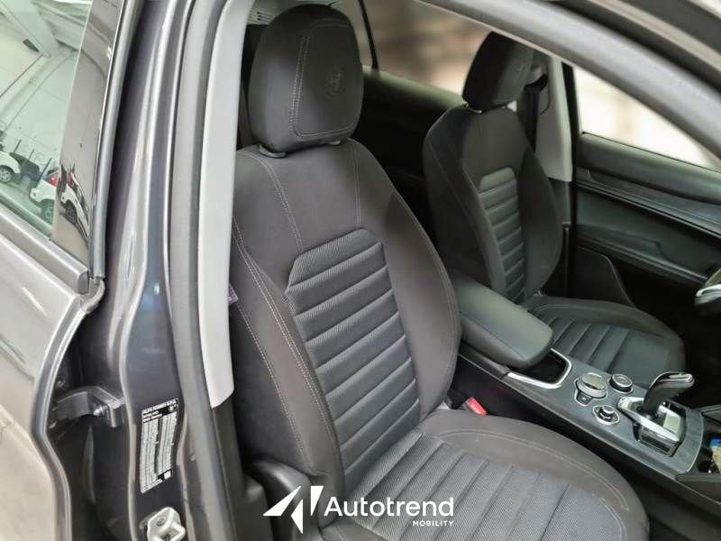 Alfa Romeo Stelvio  2.2 Turbo Diesel 190 CV Q4 Automatica AT8 Business