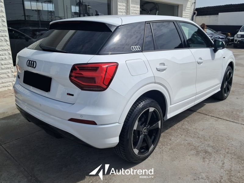 Audi Q2  1.6 TDI 116 CV S Line Edition S Tronic in Conto Vendita