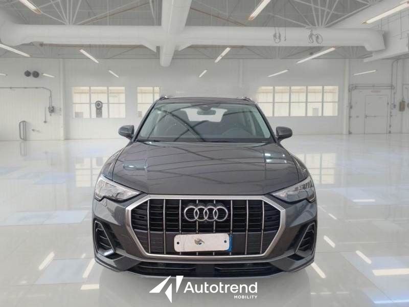 Audi Q3  35 TDI 150 CV S Tronic Automatica S Line Edition