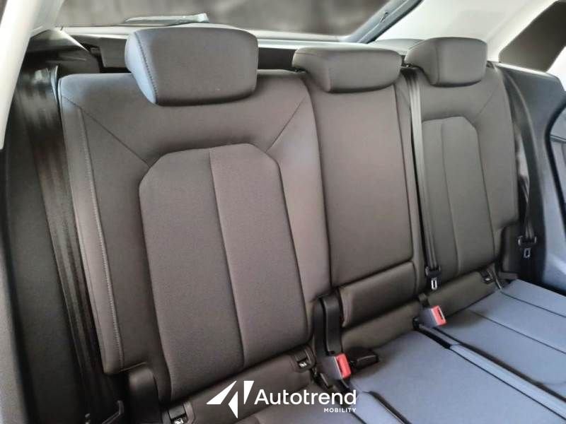 Audi Q3  35 TDI 150 CV S Tronic Automatica S Line Edition