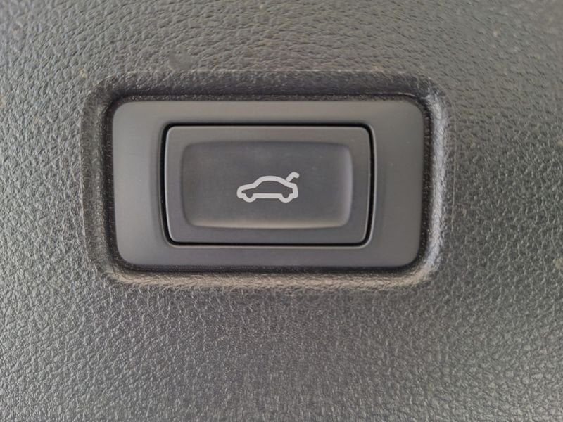 Audi   SPB 40 TDI 204 CV Quattro Automatica S Tronic S Line
