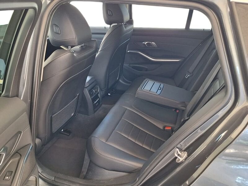 BMW   Touring 320d 190 CV Automatica 48V Mild Hybrid Luxury