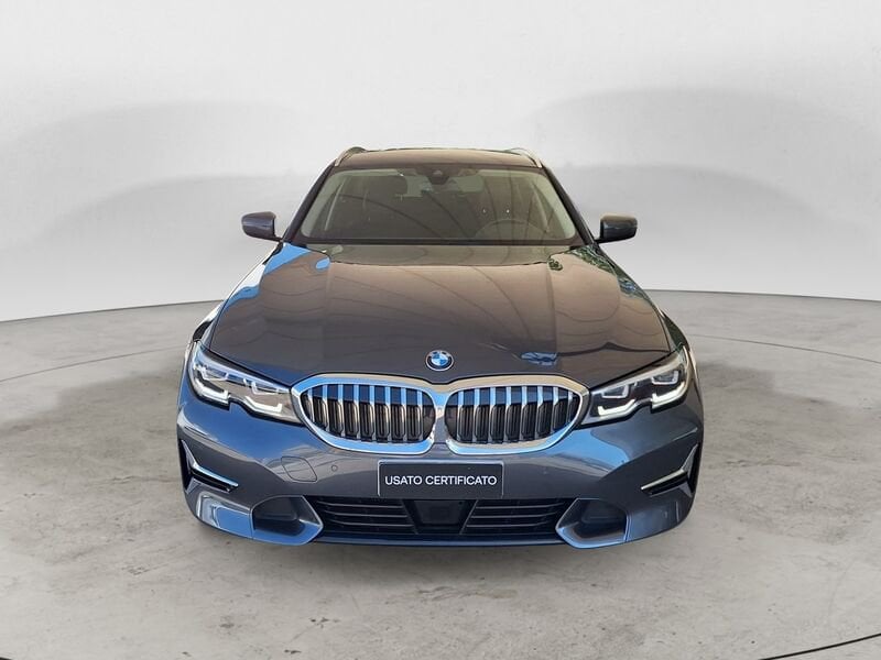 BMW   Touring 320d 190 CV Automatica 48V Mild Hybrid Luxury