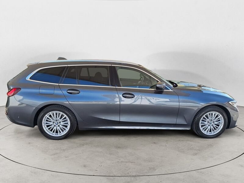 BMW   Touring 320d 190 CV Automatica 48V Mild Hybrid Luxury