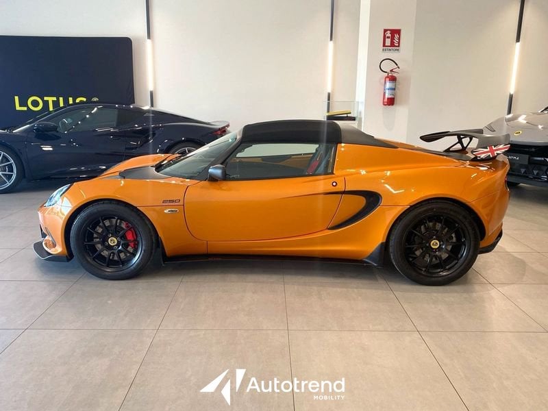 Lotus Elise  Cup 250 – Lotus Bari