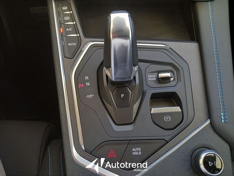 Lynk & Co 01  MY22 1.5 Plug-In Hybrid 261 CV Automatica NAVI TETTO LED