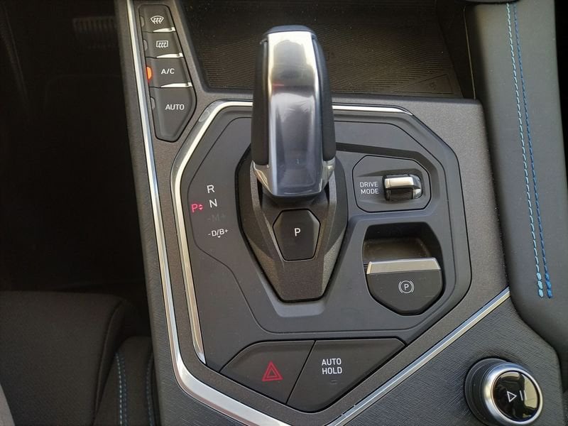 Lynk & Co 01  MY22 1.5 Plug-In Hybrid 261 CV Automatica NAVI TETTO LED