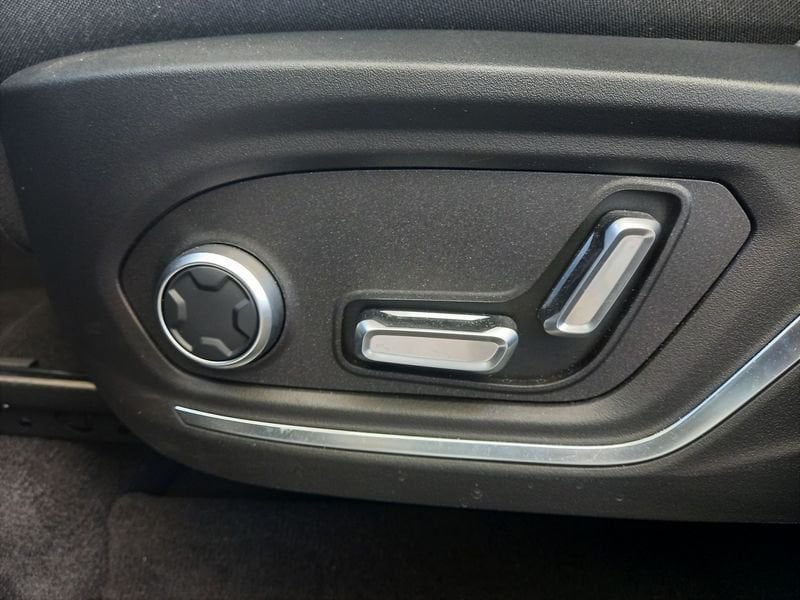 Lynk & Co 01  MY22 1.5 Plug-In Hybrid 261 CV Automatica NAVI TETTO LED