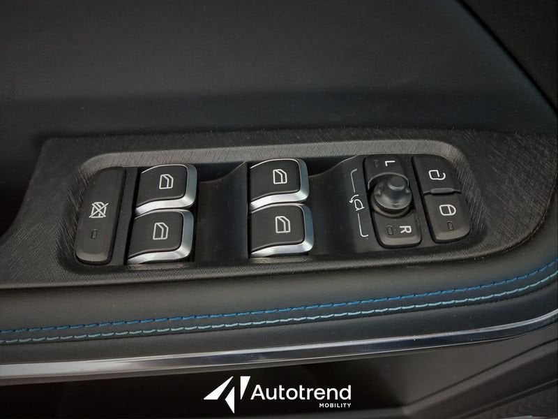 Lynk & Co 01  MY23 1.5 Plug-In Hybrid 261 CV Automatica NAVI TETTO LED