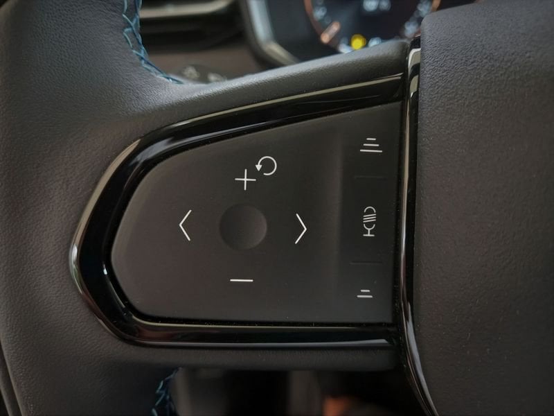 Lynk & Co 01  MY23 1.5 Plug-In Hybrid 261 CV Automatica NAVI TETTO LED