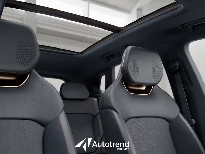 Lynk & Co 08  1.5 Plug-In 349 CV Automatica NAVI TETTO LED More