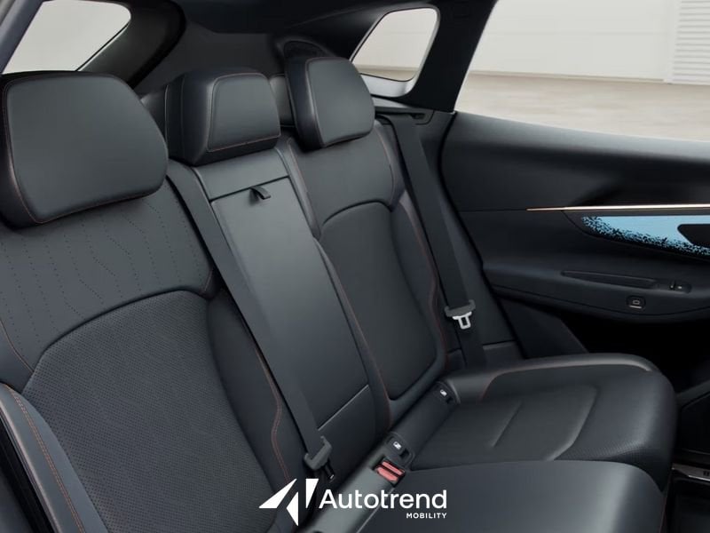 Lynk & Co 08  1.5 Plug-In 349 CV Automatica NAVI TETTO LED More