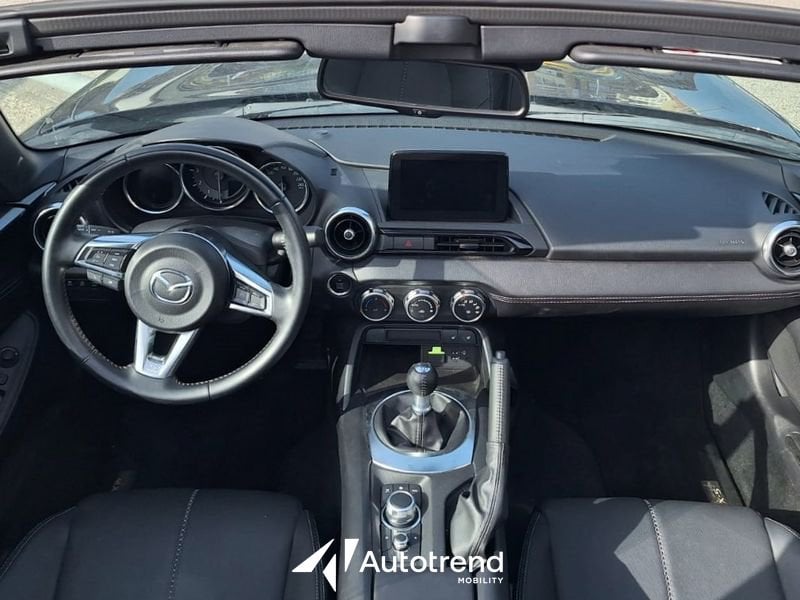 Mazda MX-5  1.5L Skyactiv-G 132 CV Soft Top Roadster Exclusive-Line