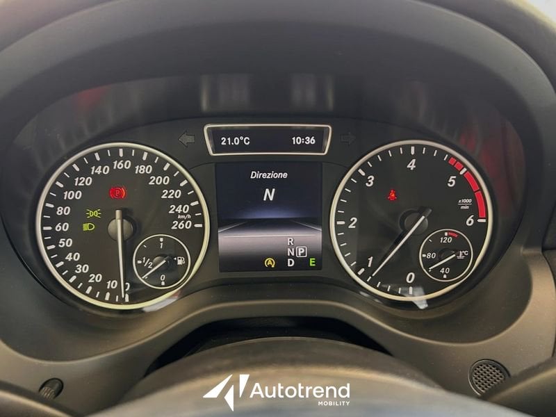 Mercedes-Benz   180 CDI 109 CV Automatica Sport