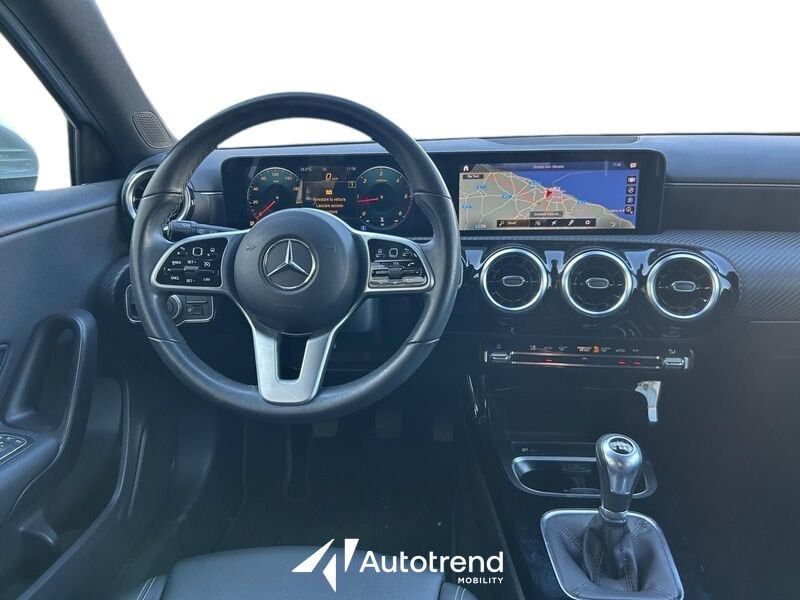 Mercedes-Benz   180 d 116 CV NAVI LED Business Extra